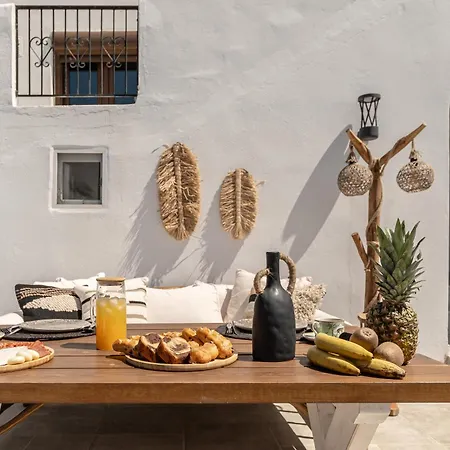 Mythodea Luxury Appartamento Naxos City
