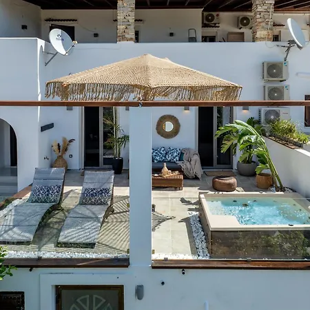 Mythodea Luxury Naxos City