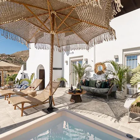 Διαμέρισμα Mythodea Luxury ι Sunset Horizon&jacuzzi Naxos City